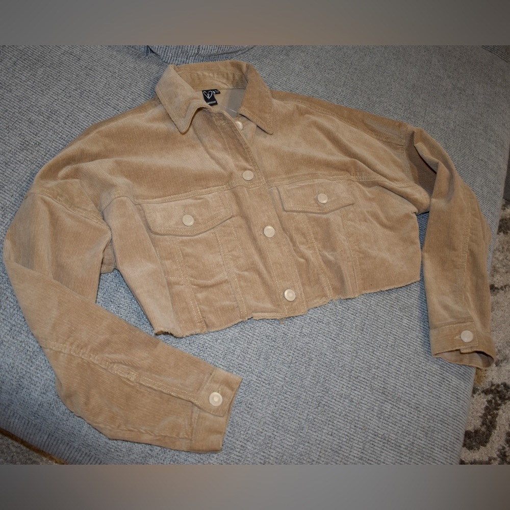 Cropped jacket - Picture 2 of 4